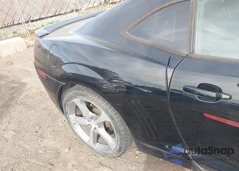 2015 Chevrolet Camaro 2Lt z USA, uszkodzony, nr VIN 2G1FE1E32F9225421